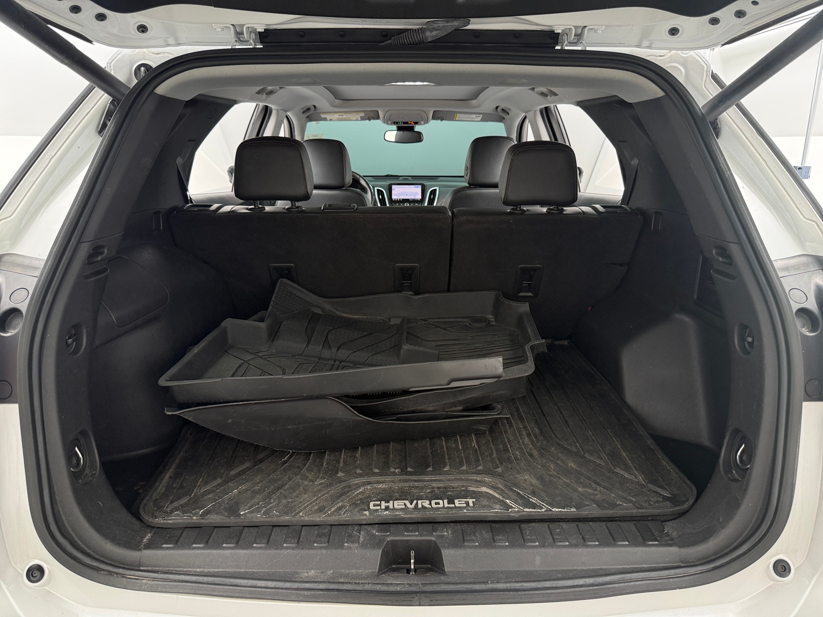 Thumbnail: 2022 Chevrolet Equinox - 6