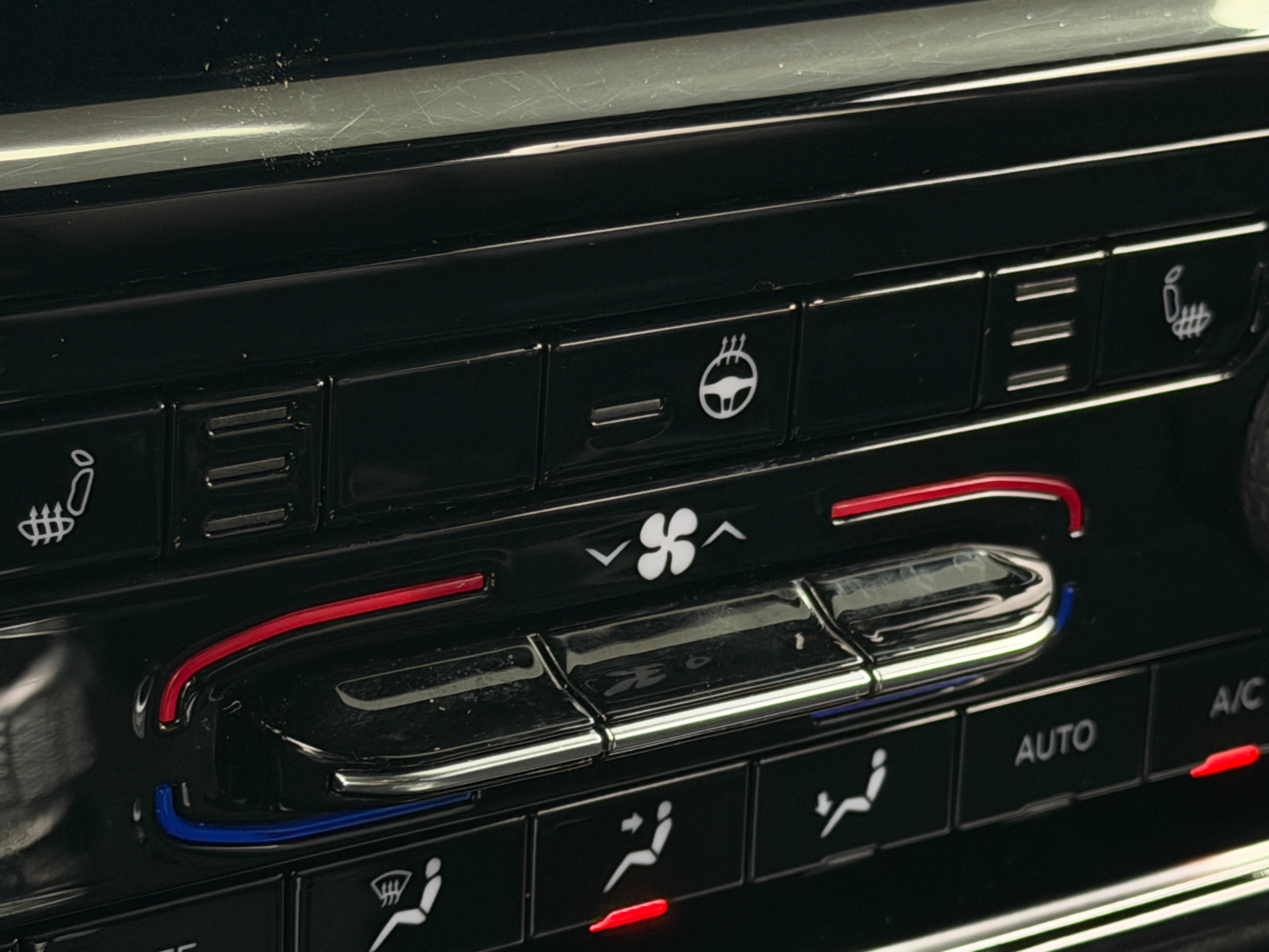 2024 Jeep Grand Cherokee Limited - Photo 19