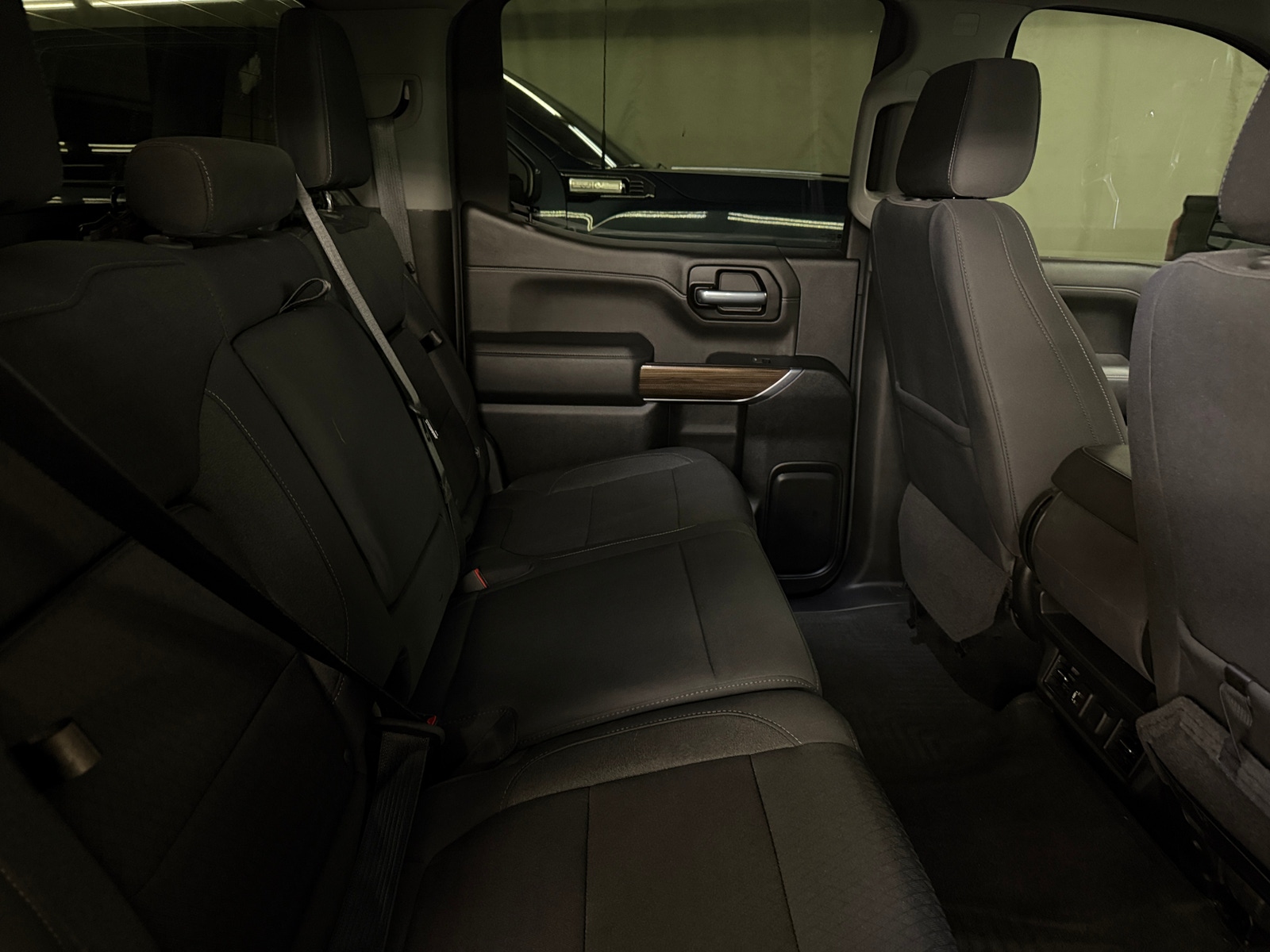 Thumbnail: 2021 Chevrolet Silverado 1500 - 6