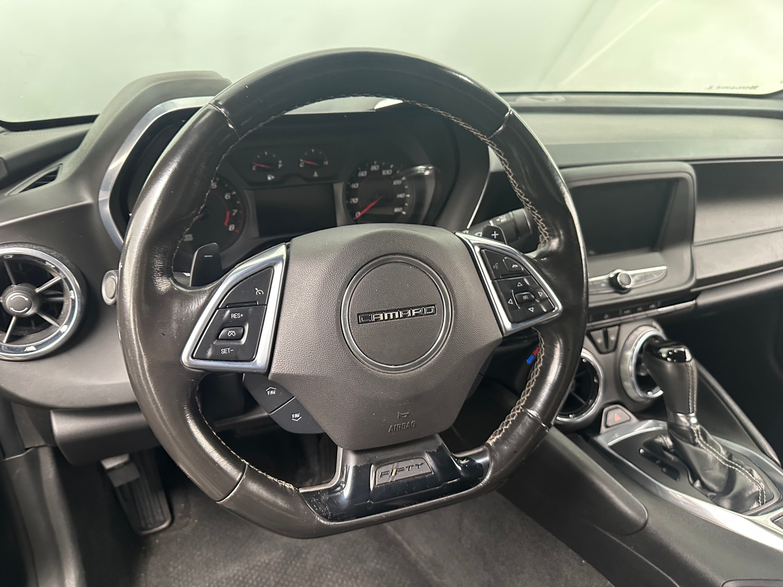 Thumbnail: 2017 Chevrolet Camaro - 5