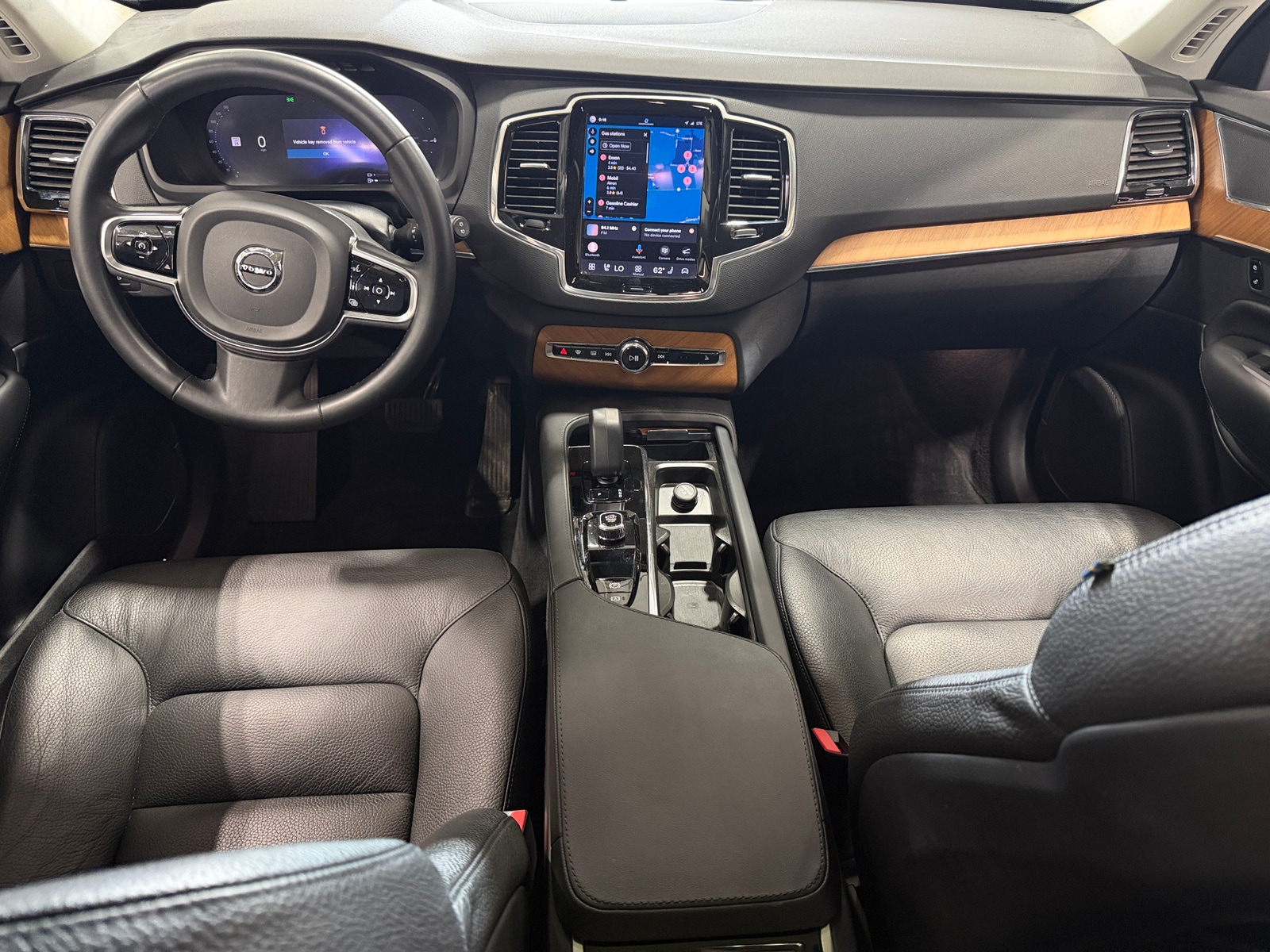 Thumbnail: 2023 Volvo XC90 - 2
