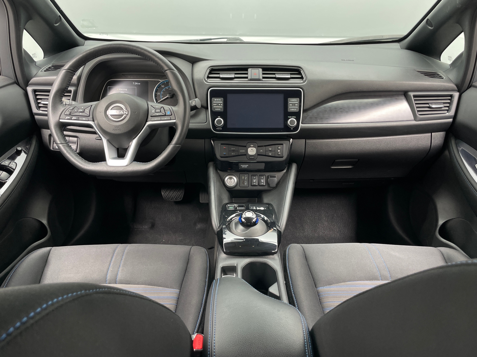 Thumbnail: 2024 Nissan Leaf - 3