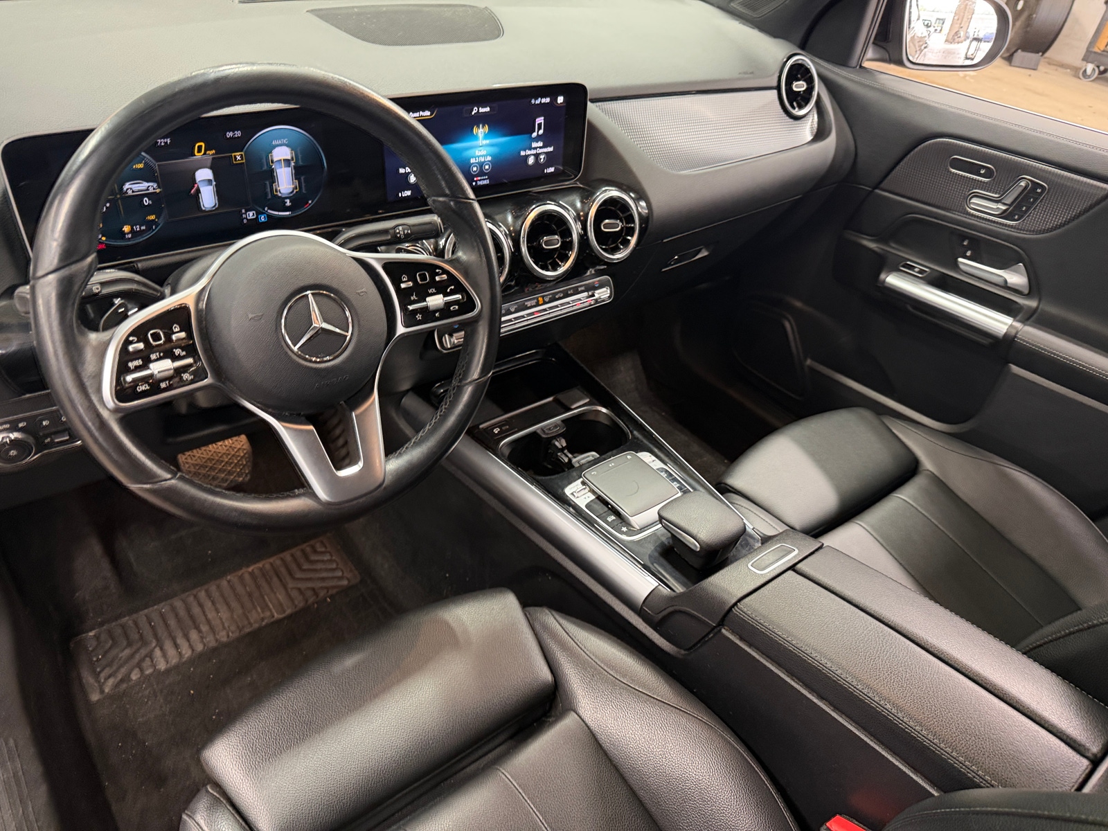 Thumbnail: 2021 Mercedes-Benz GLA - 2