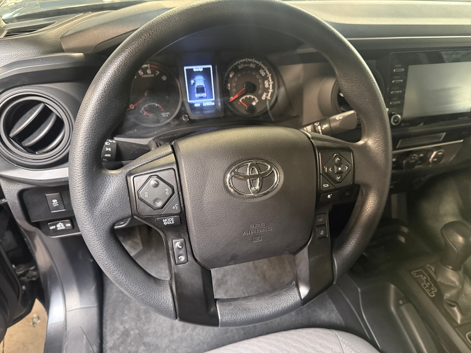 Thumbnail: 2022 Toyota Tacoma - 5