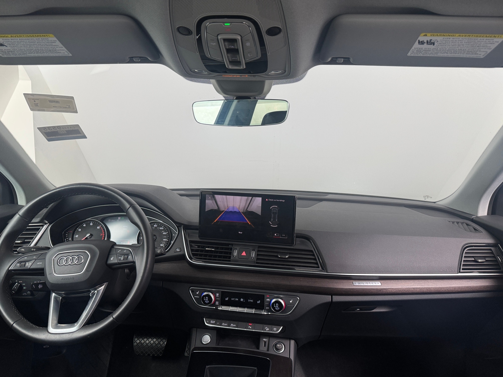 Thumbnail: 2023 Audi Q5 - 3