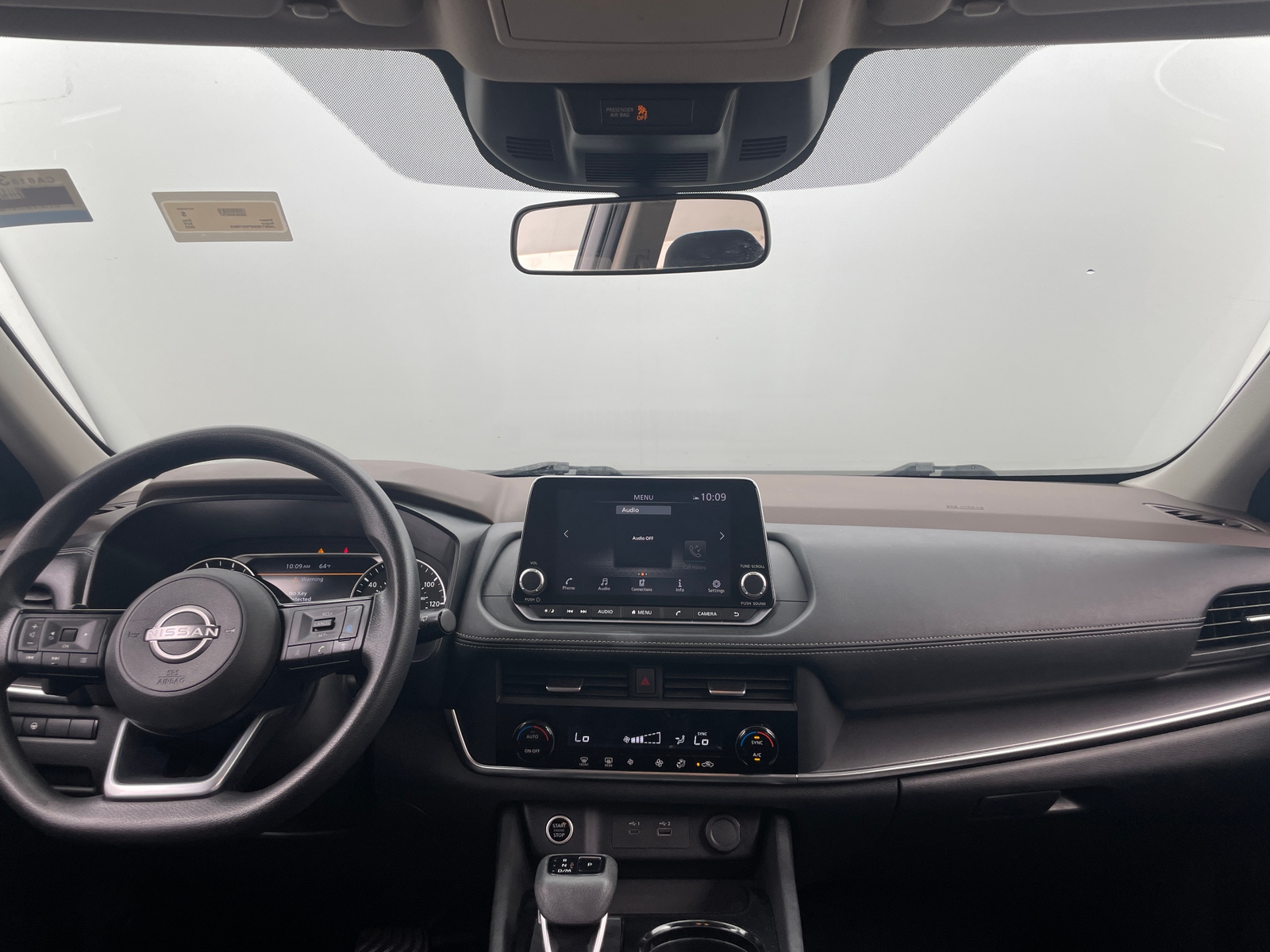 Thumbnail: 2023 Nissan Rogue - 3