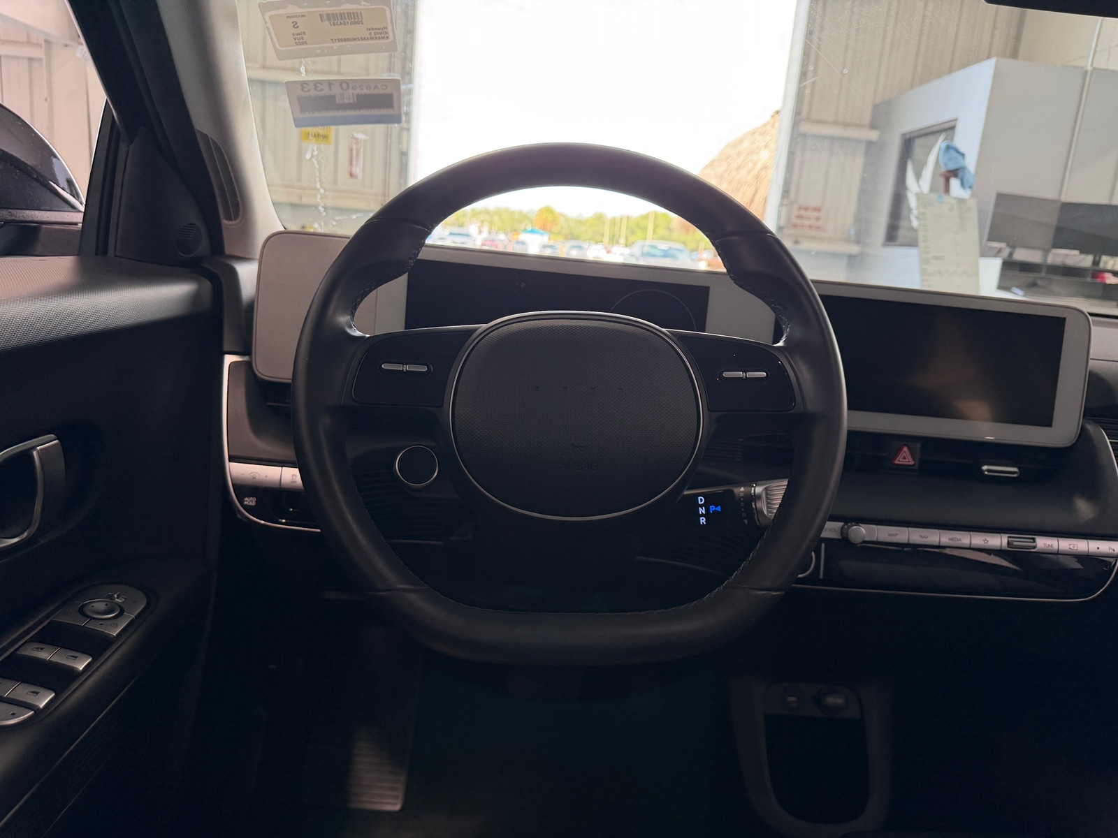 Thumbnail: 2022 Hyundai Ioniq 5 - 5