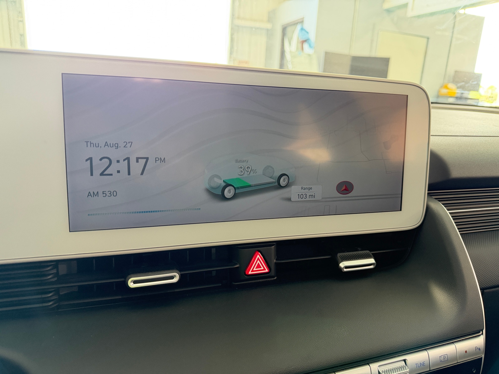 Thumbnail: 2022 Hyundai Ioniq 5 - 4