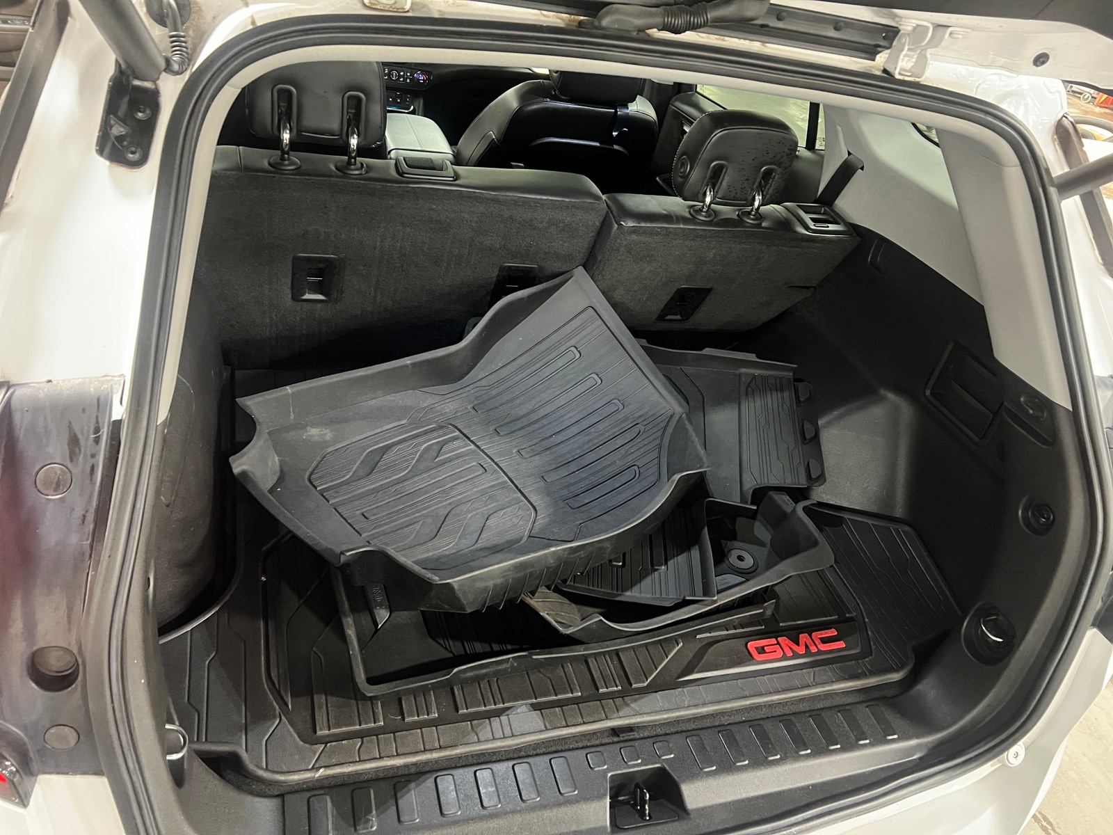 Thumbnail: 2020 GMC Terrain - 6