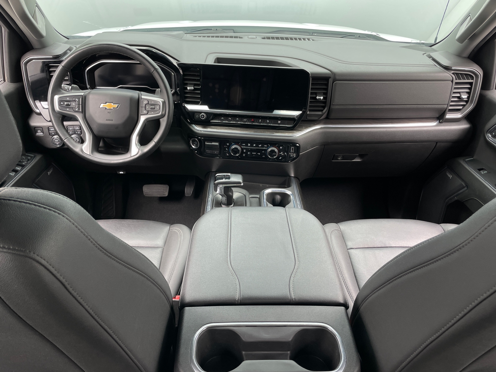 Thumbnail: 2024 Chevrolet Silverado 1500 - 2