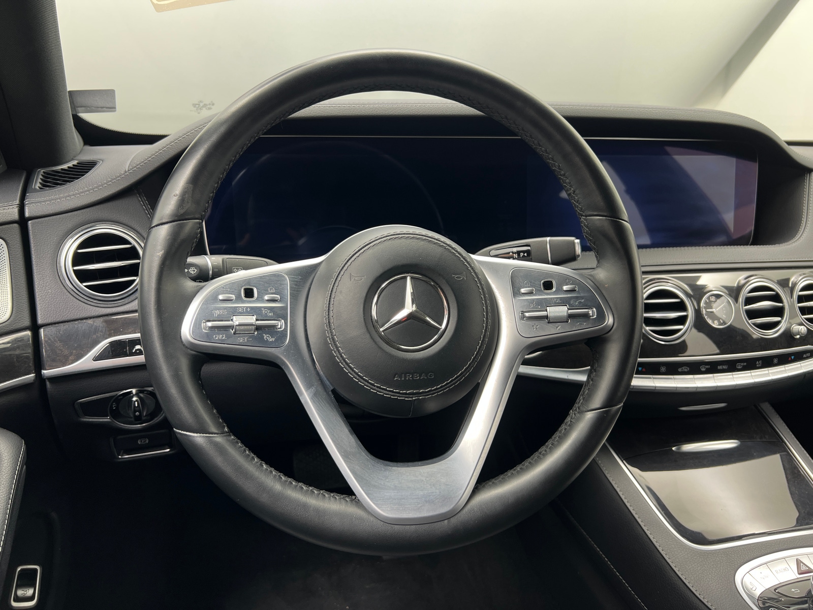 Thumbnail: 2018 Mercedes-Benz S-Class - 4