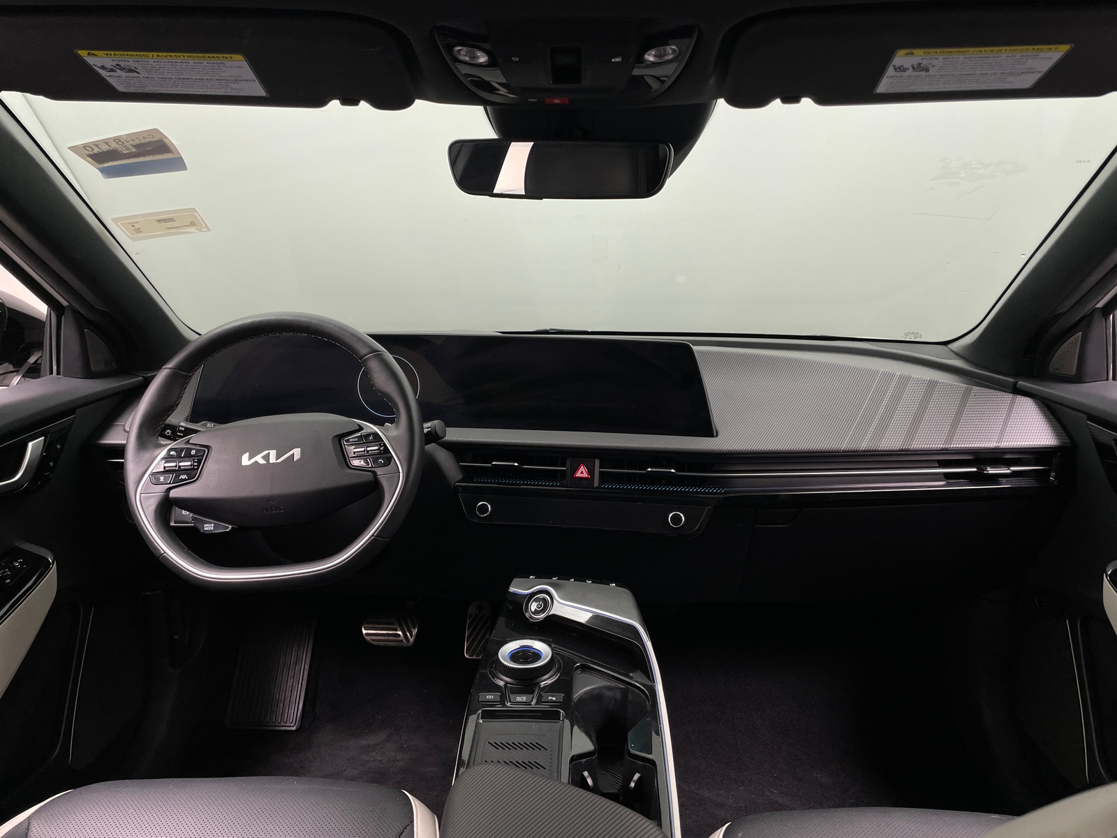 Thumbnail: 2024 Kia EV6 - 2