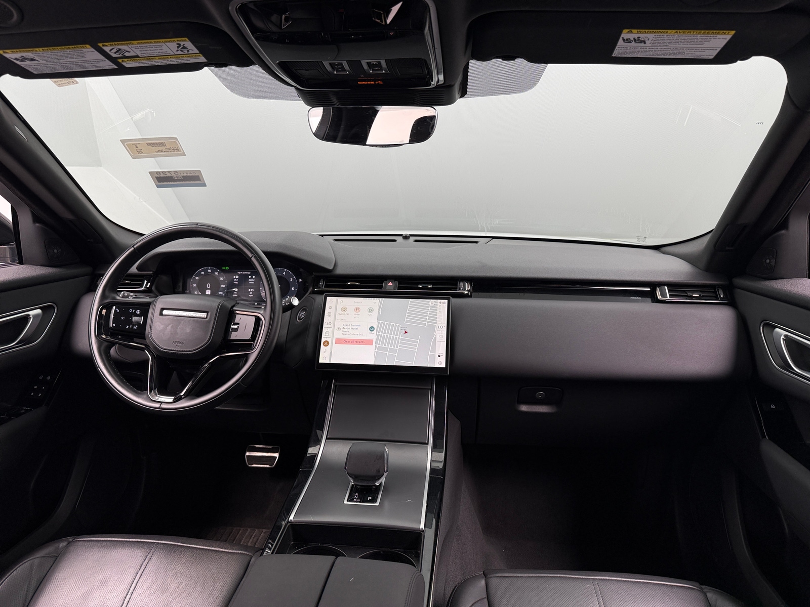 Thumbnail: 2025 Land Rover Range Rover Velar - 3