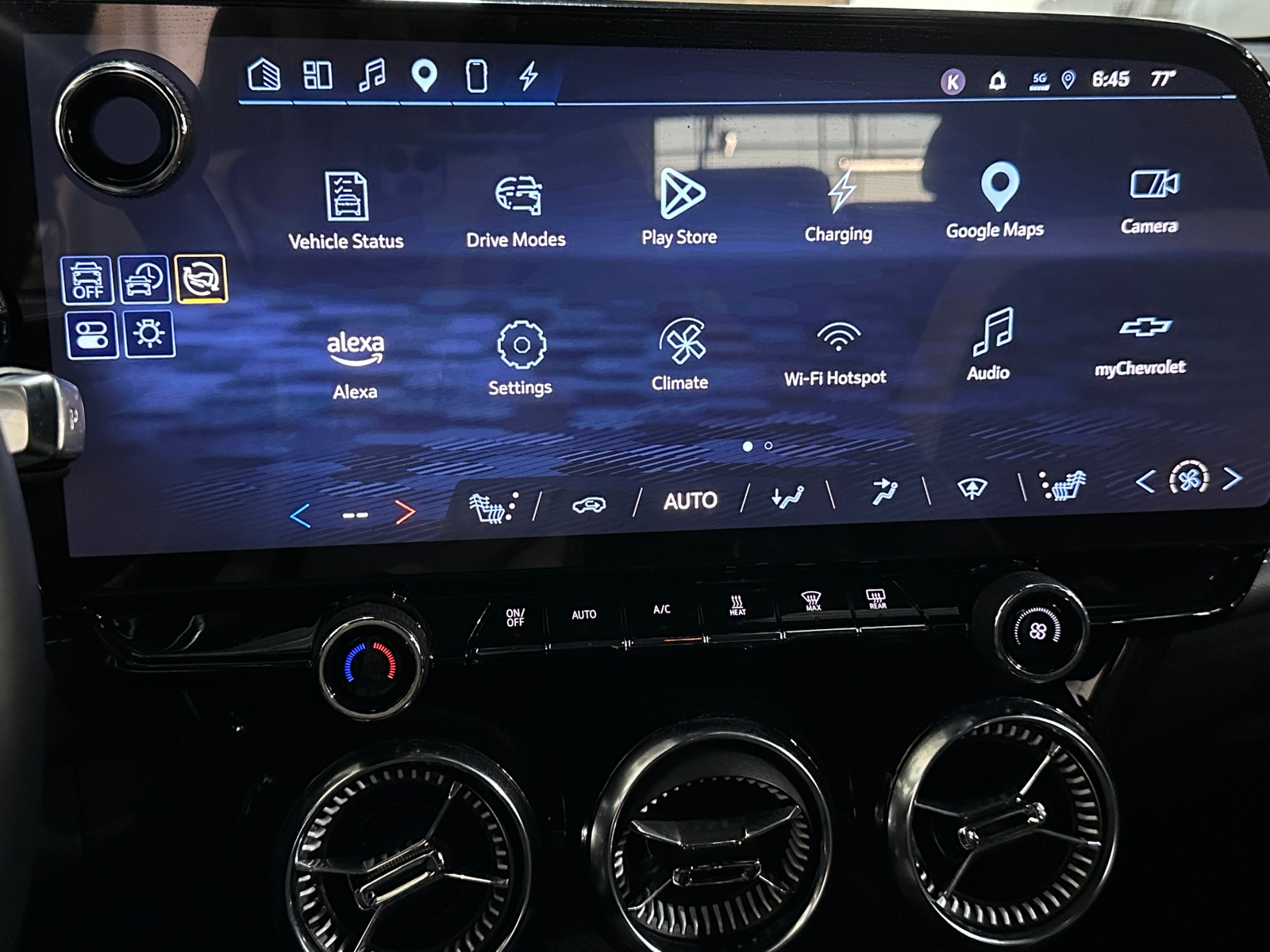 Thumbnail: 2024 Chevrolet Blazer EV - 3