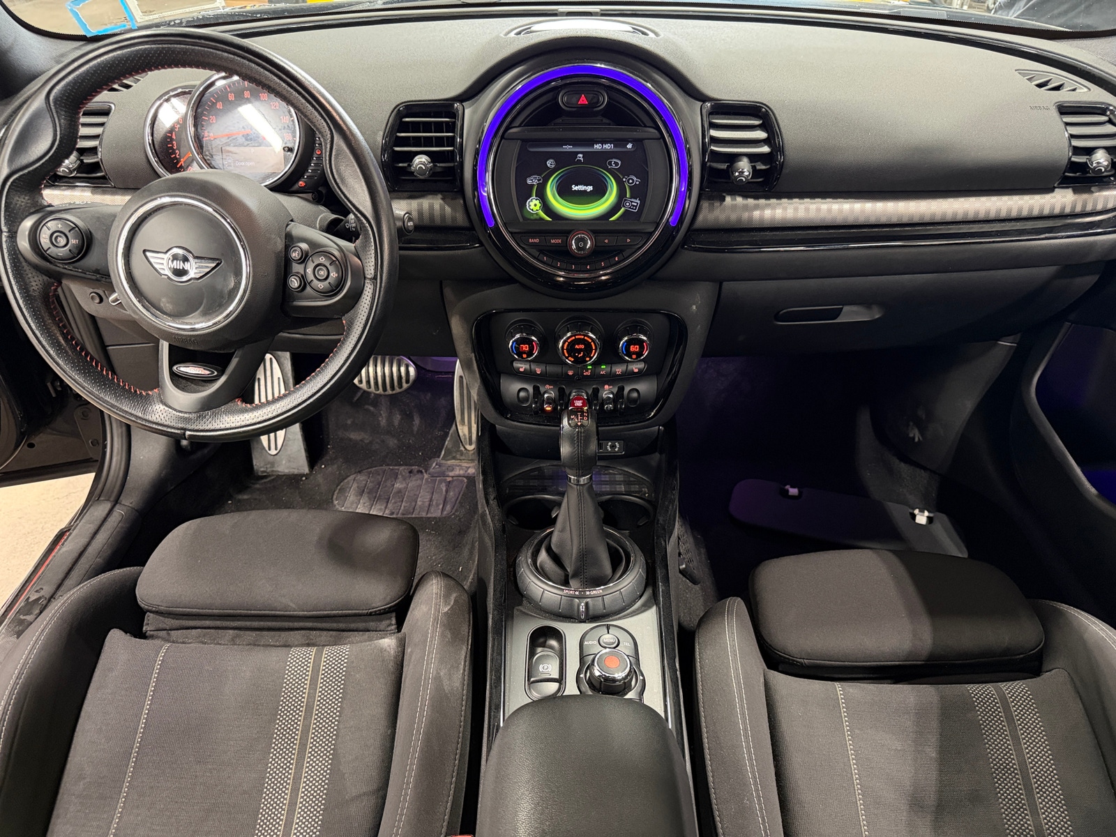 Thumbnail: 2017 MINI Cooper Clubman - 2