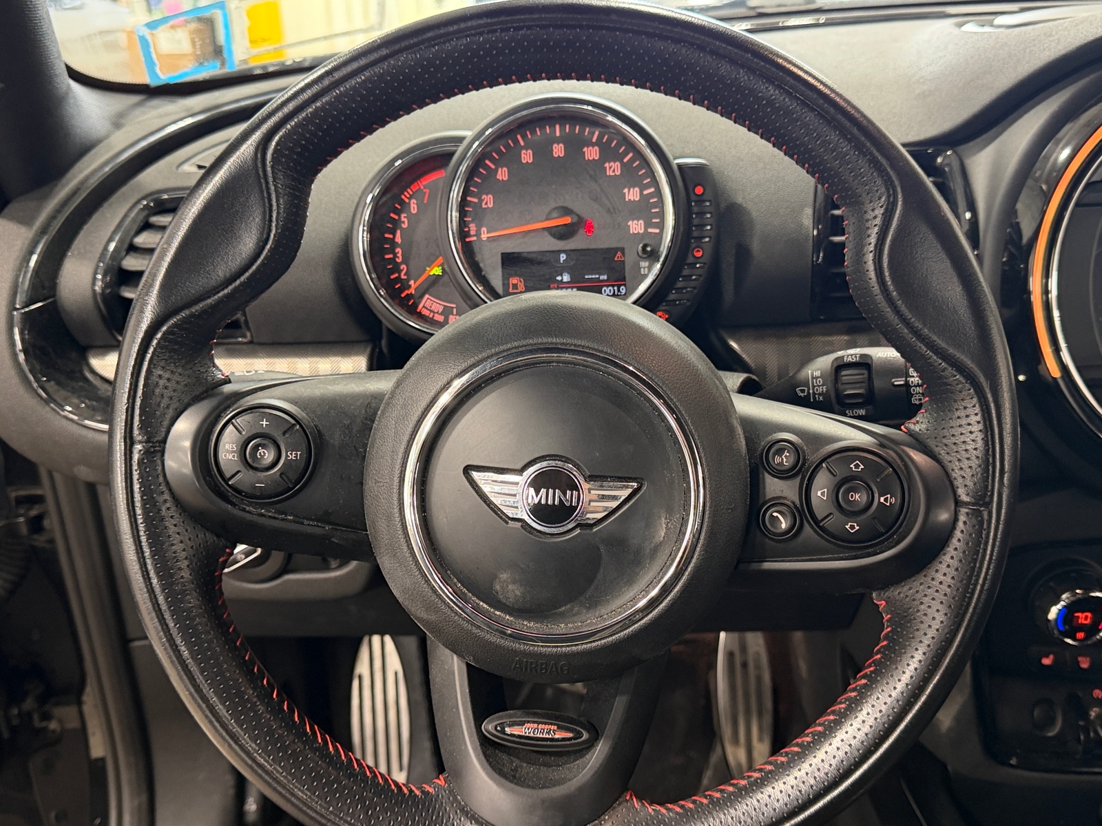 Thumbnail: 2017 MINI Cooper Clubman - 4