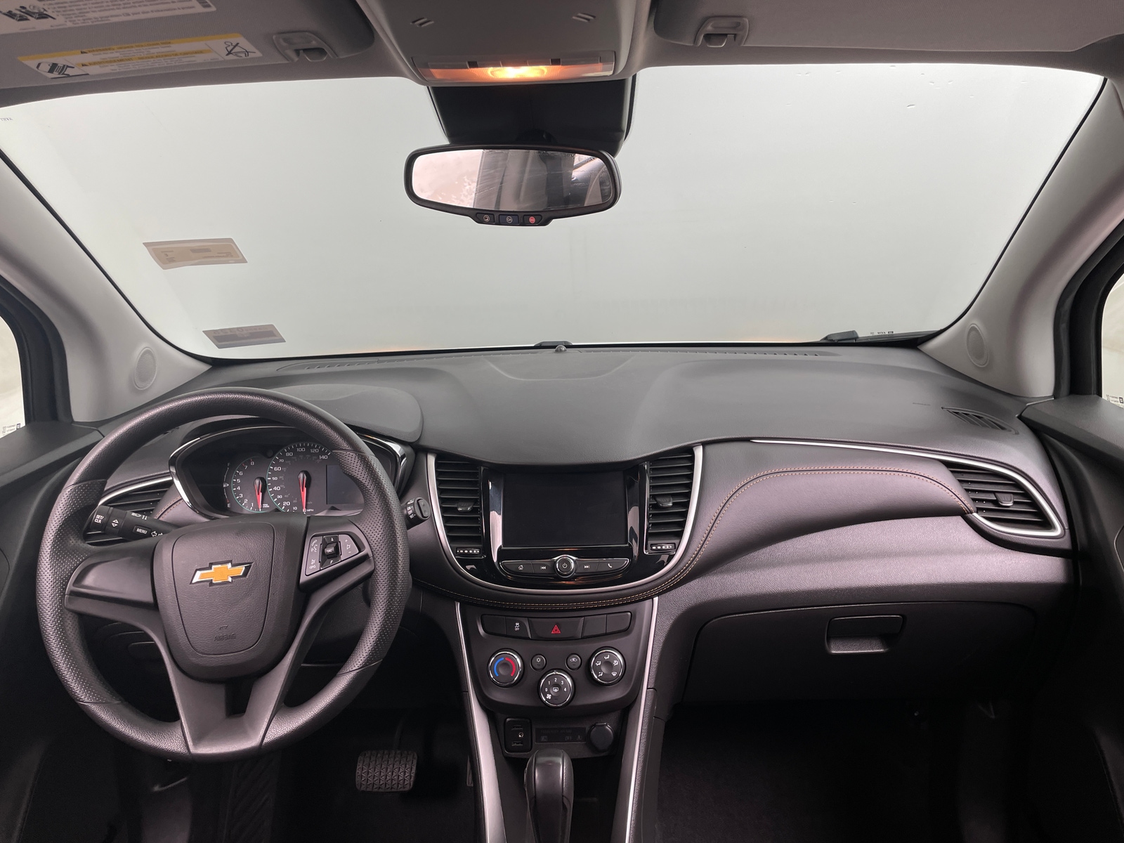 Thumbnail: 2020 Chevrolet Trax - 3