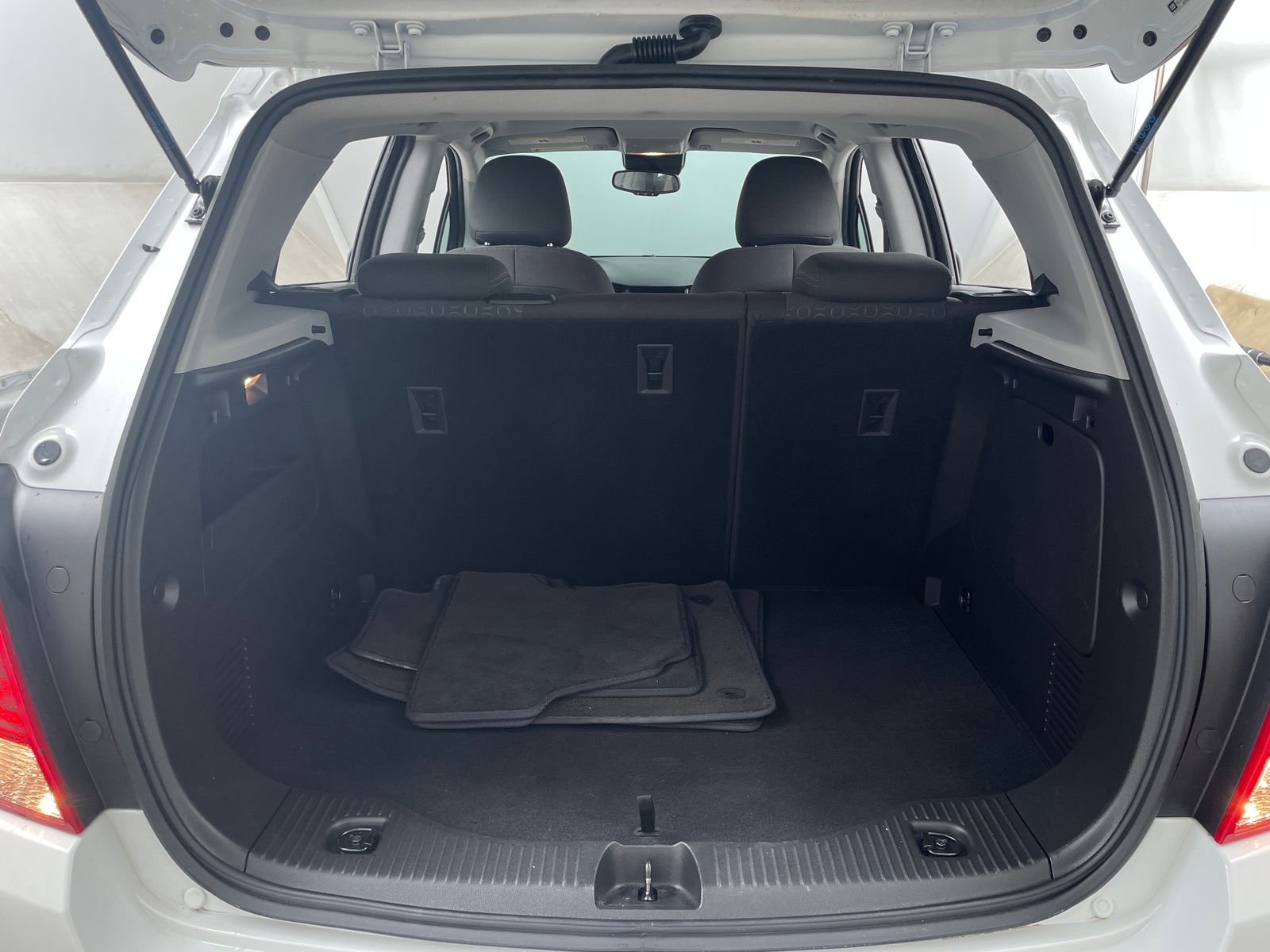 Thumbnail: 2020 Chevrolet Trax - 7