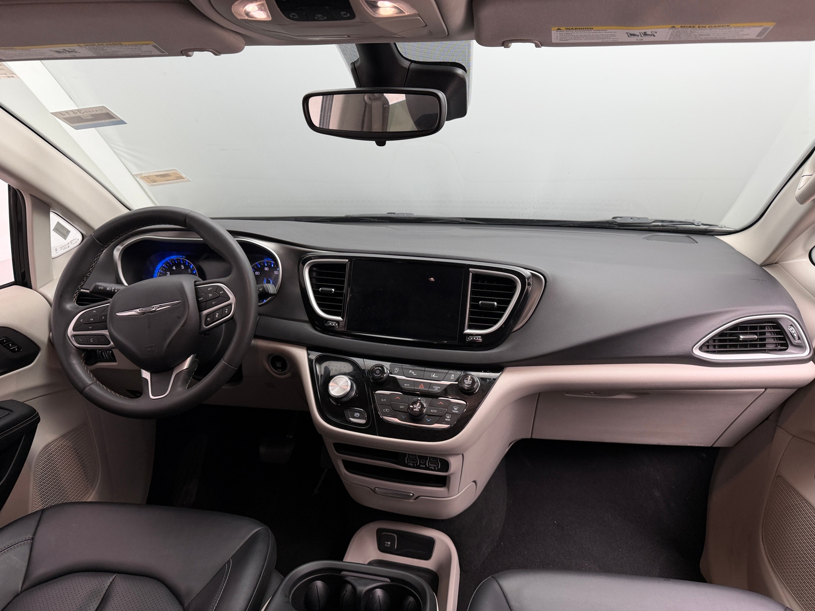 Thumbnail: 2024 Chrysler Pacifica - 2