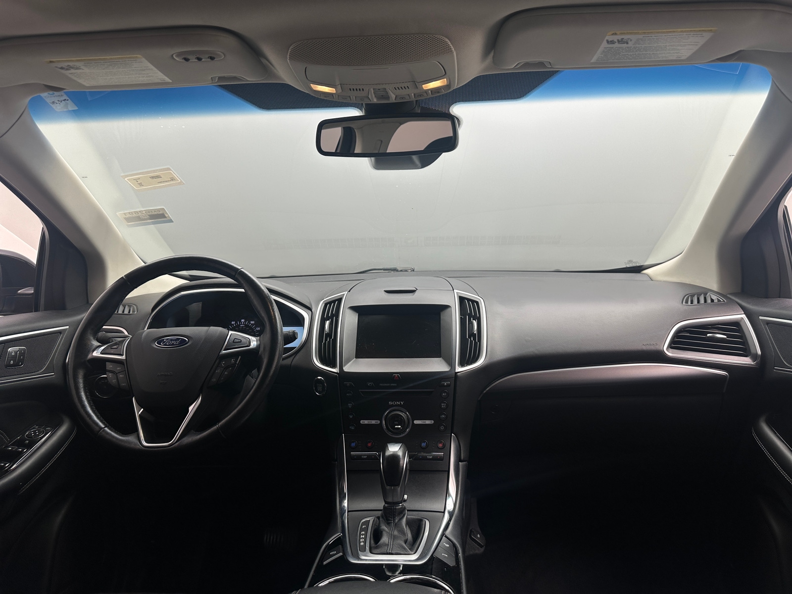 Thumbnail: 2015 Ford Edge - 2
