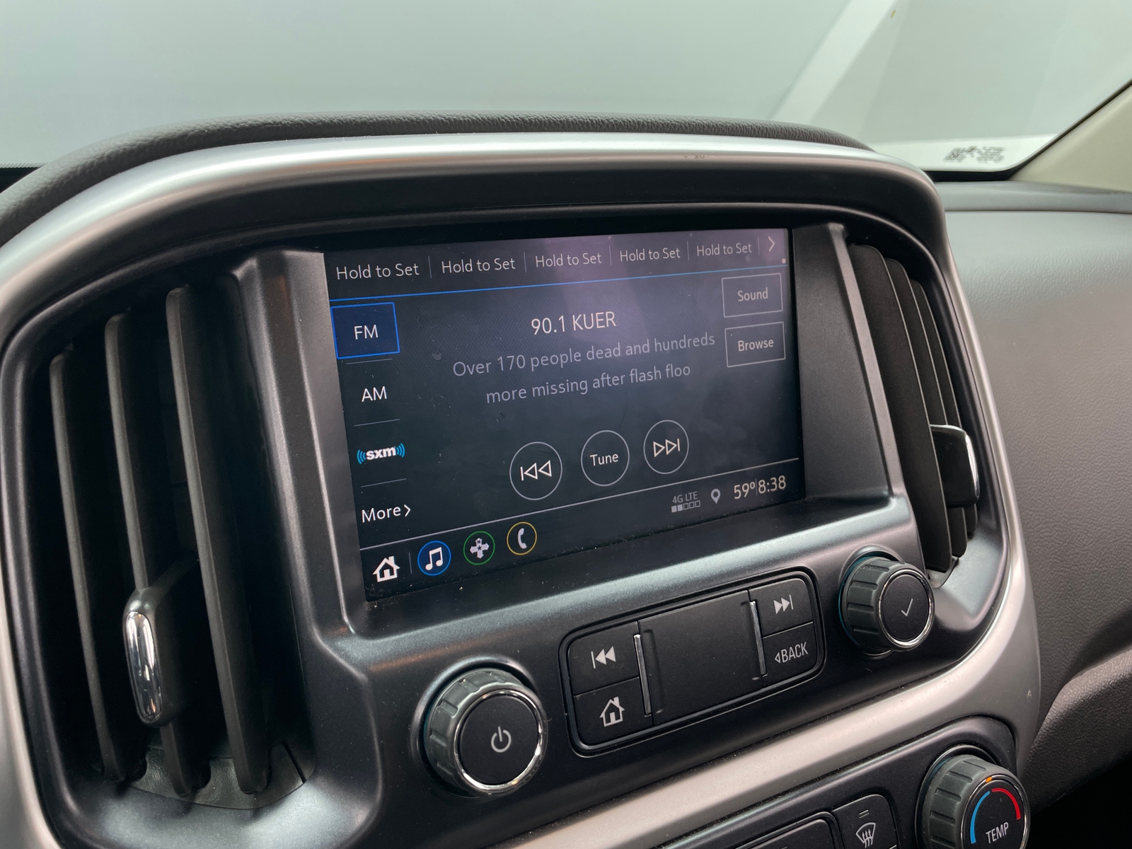 Thumbnail: 2021 Chevrolet Colorado - 4