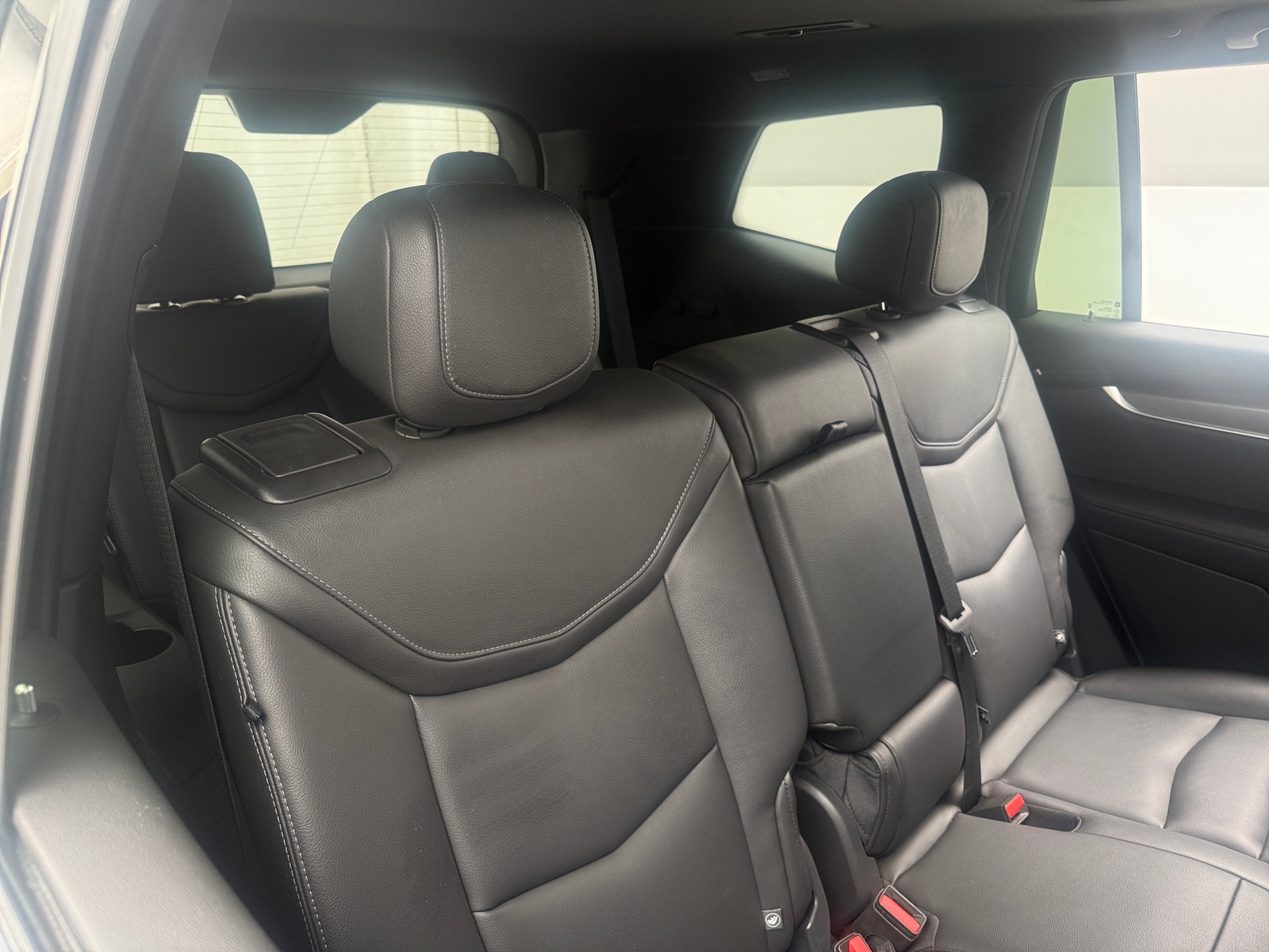 Thumbnail: 2024 Cadillac XT6 - 5