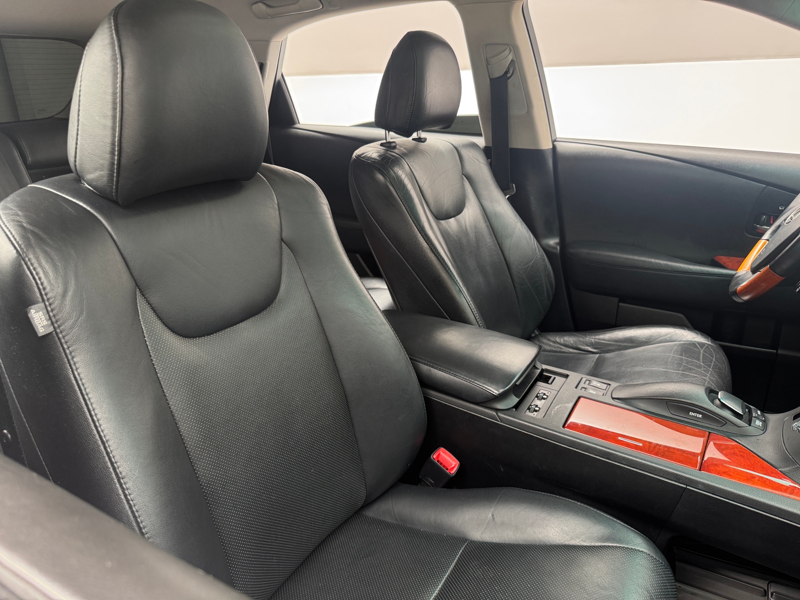 Thumbnail: 2010 Lexus RX - 2