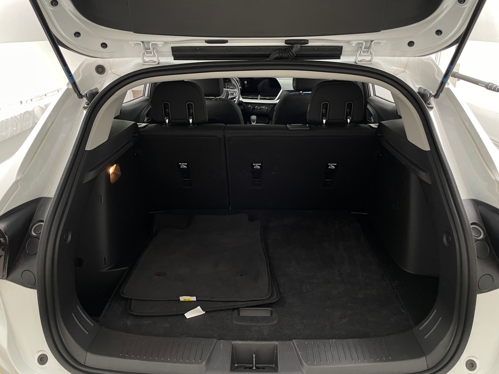 Thumbnail: 2026 Chevrolet Trax - 7