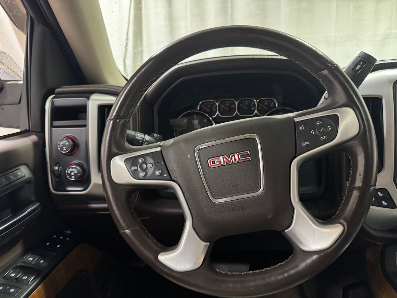 Thumbnail: 2015 GMC Sierra 1500 - 4