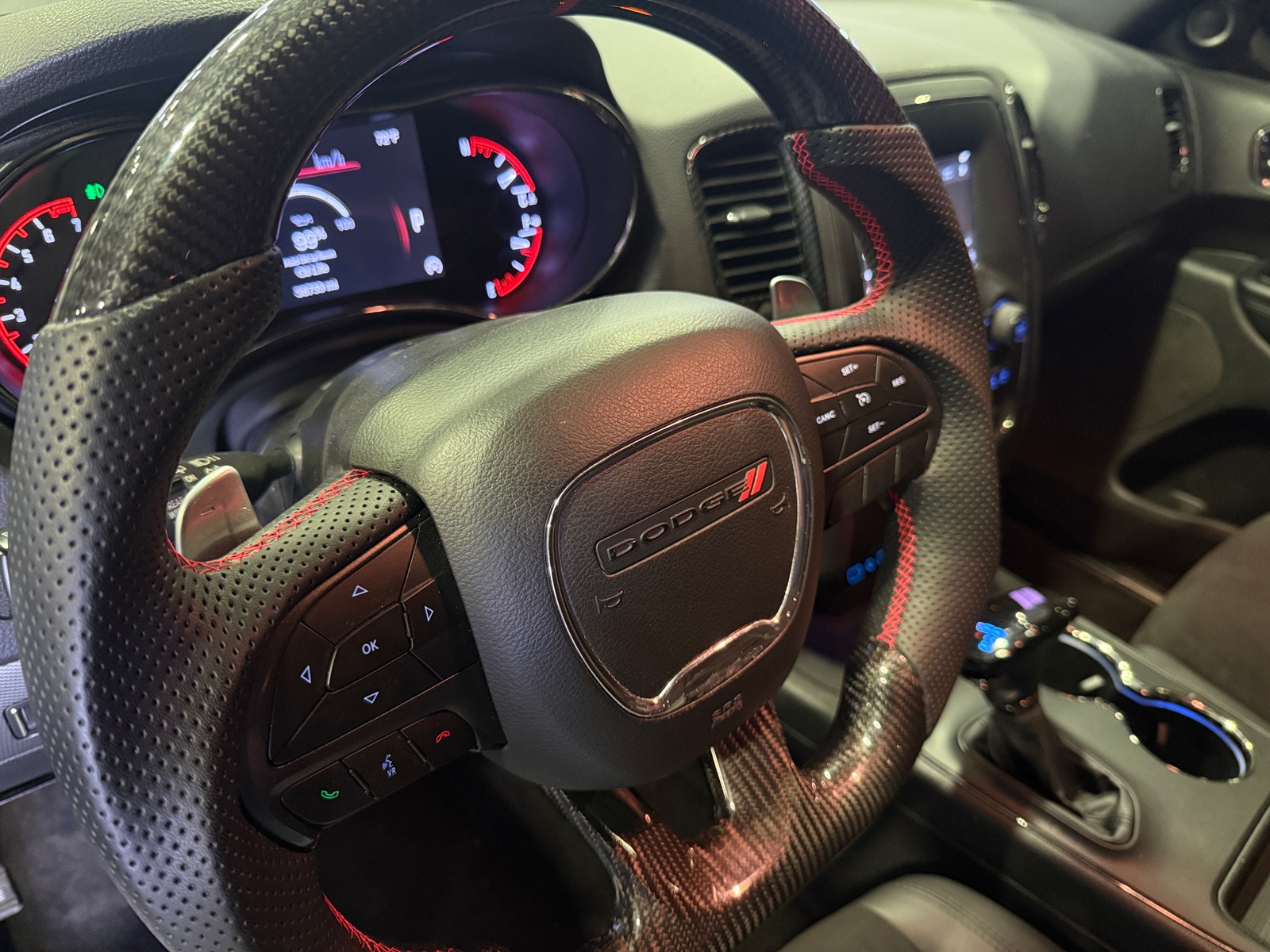 Thumbnail: 2019 Dodge Durango - 4