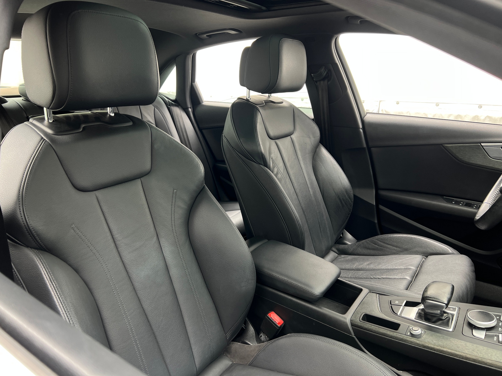 Thumbnail: 2017 Audi A4 - 2