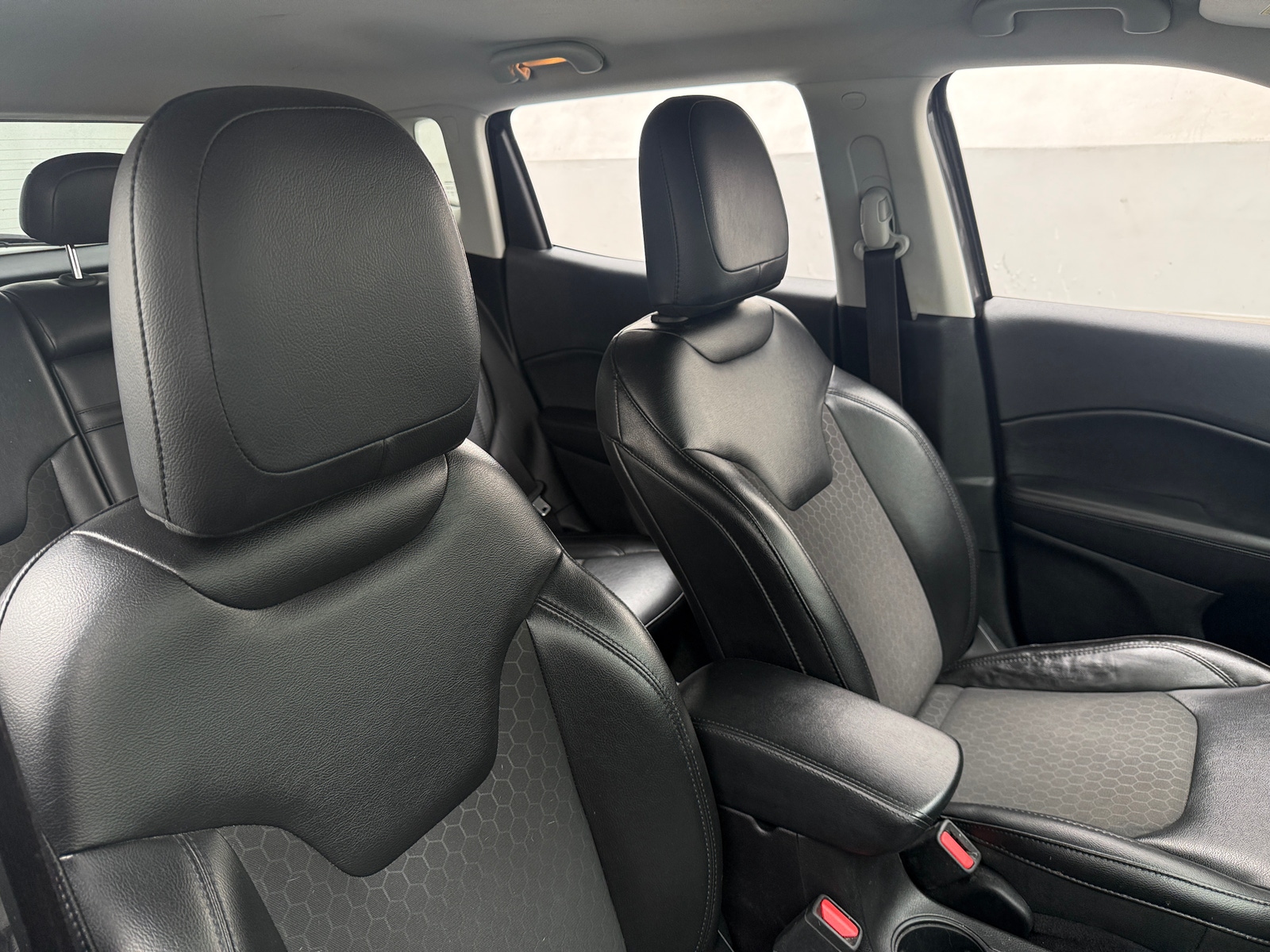 Thumbnail: 2018 Jeep Compass - 2