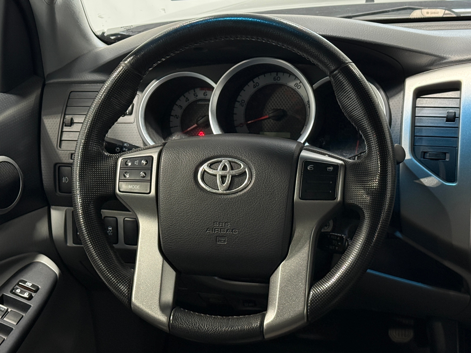 Thumbnail: 2013 Toyota Tacoma - 5