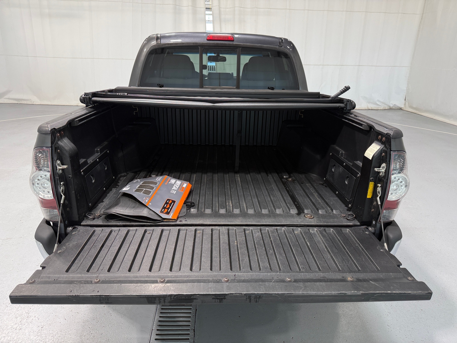 Thumbnail: 2013 Toyota Tacoma - 7