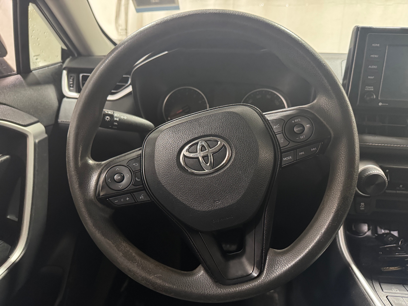 Thumbnail: 2020 Toyota RAV4 - 5