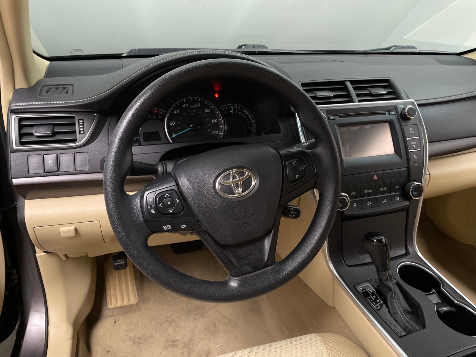 Thumbnail: 2015 Toyota Camry - 5