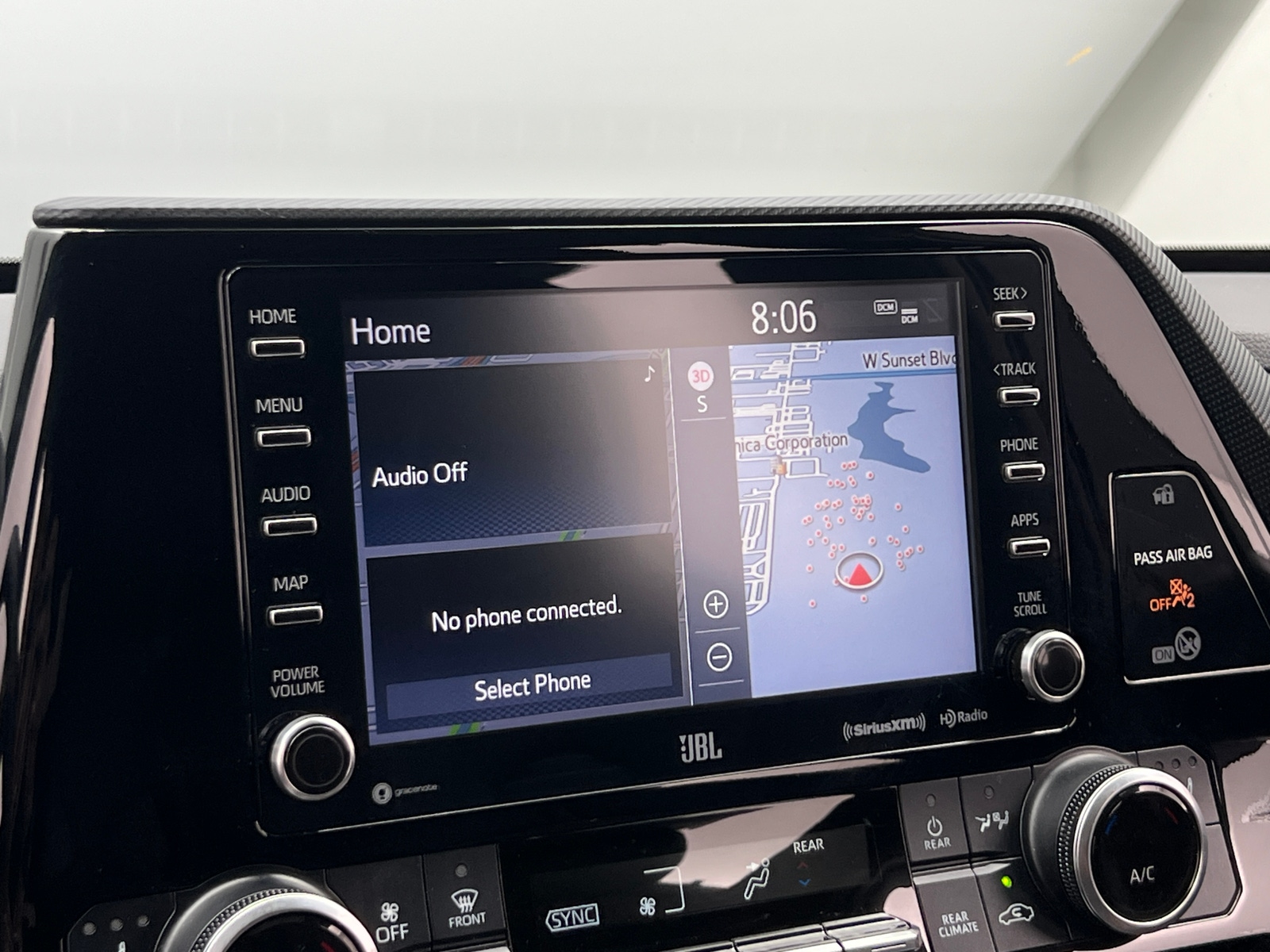 Thumbnail: 2021 Toyota Highlander - 3
