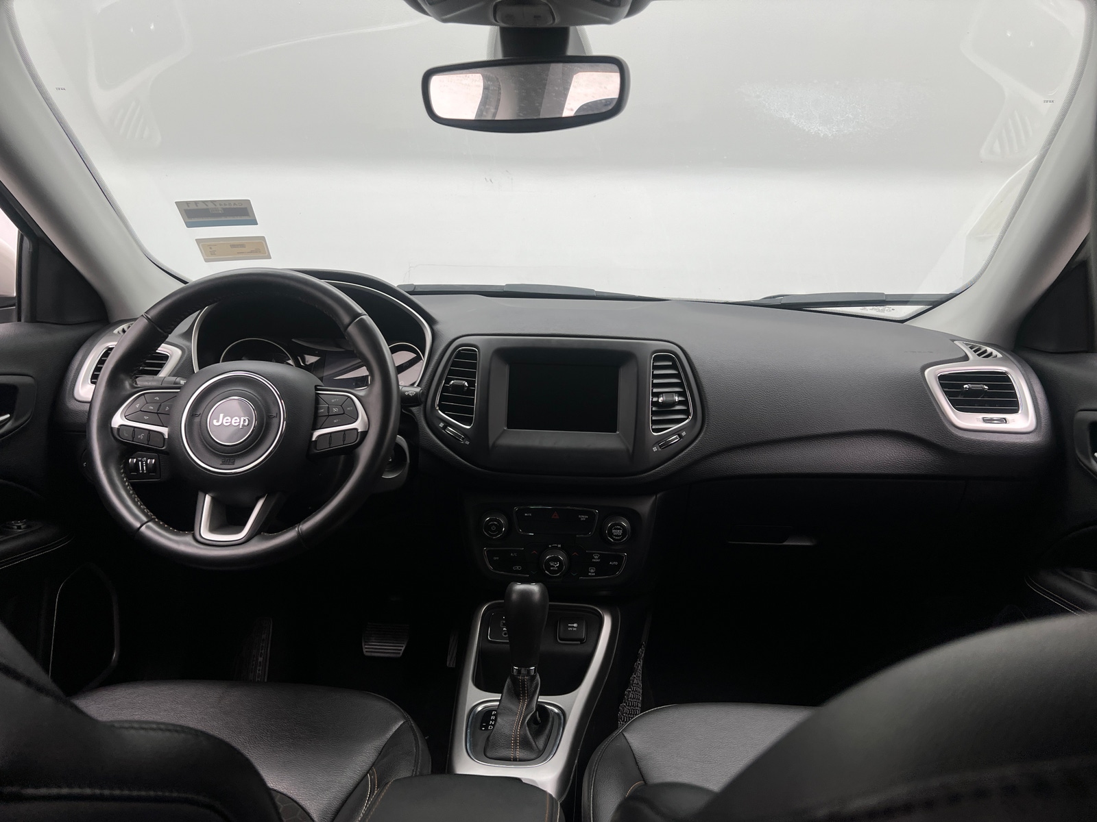 Thumbnail: 2020 Jeep Compass - 3