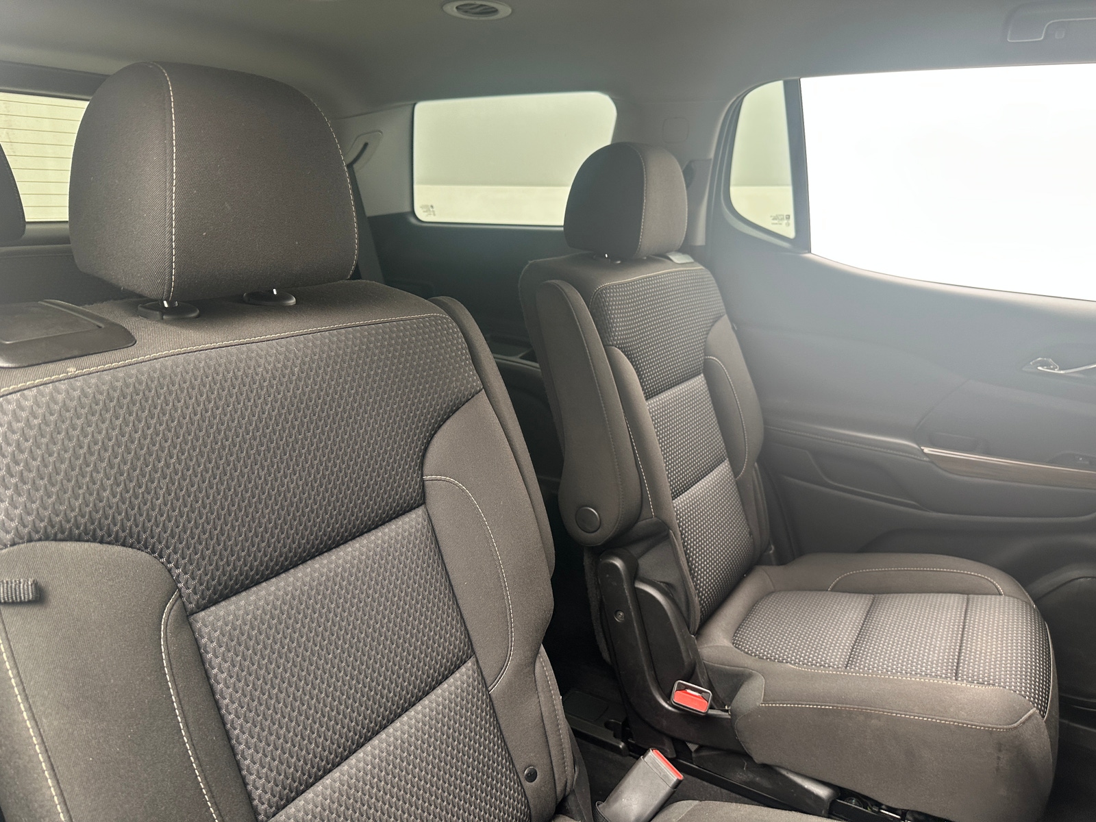 Thumbnail: 2023 GMC Acadia - 6