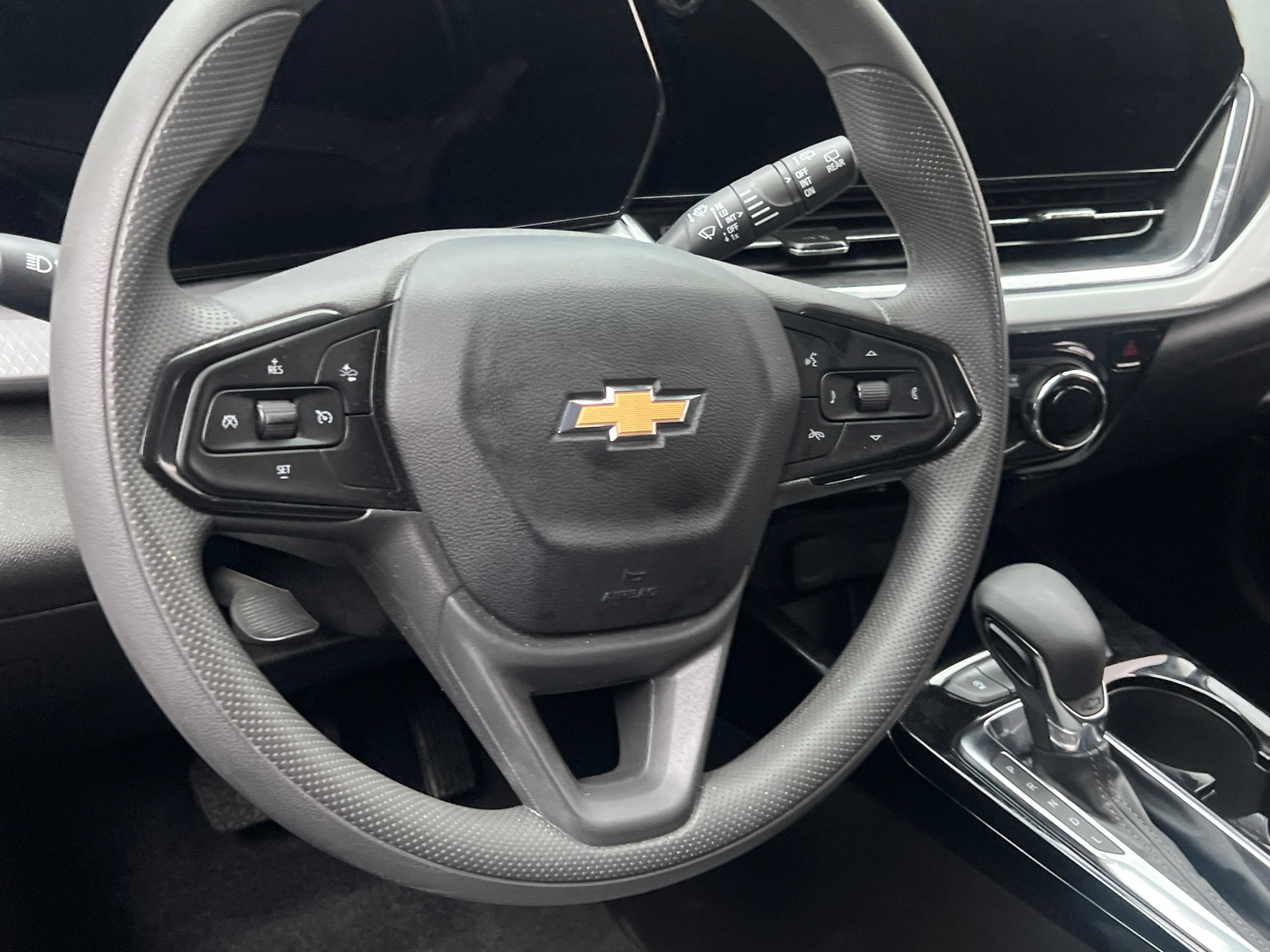 Thumbnail: 2025 Chevrolet Trax - 4
