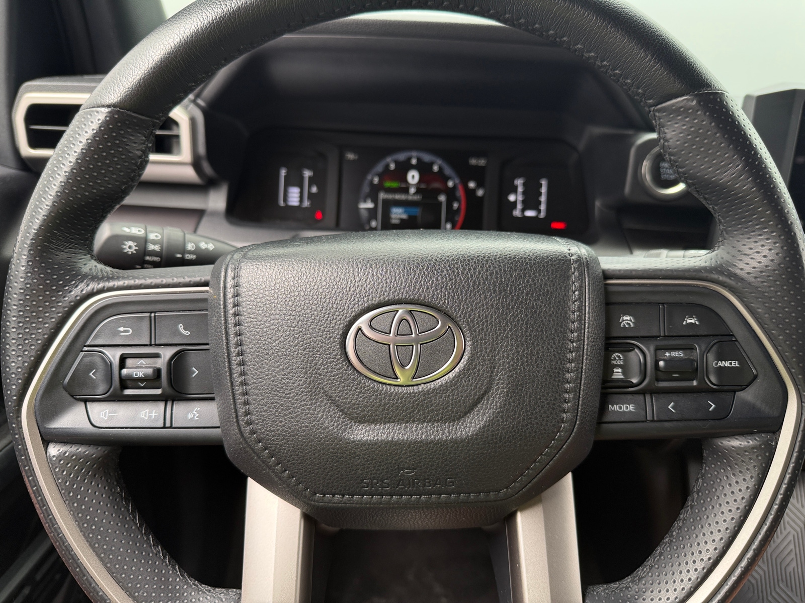 Thumbnail: 2025 Toyota 4Runner - 5