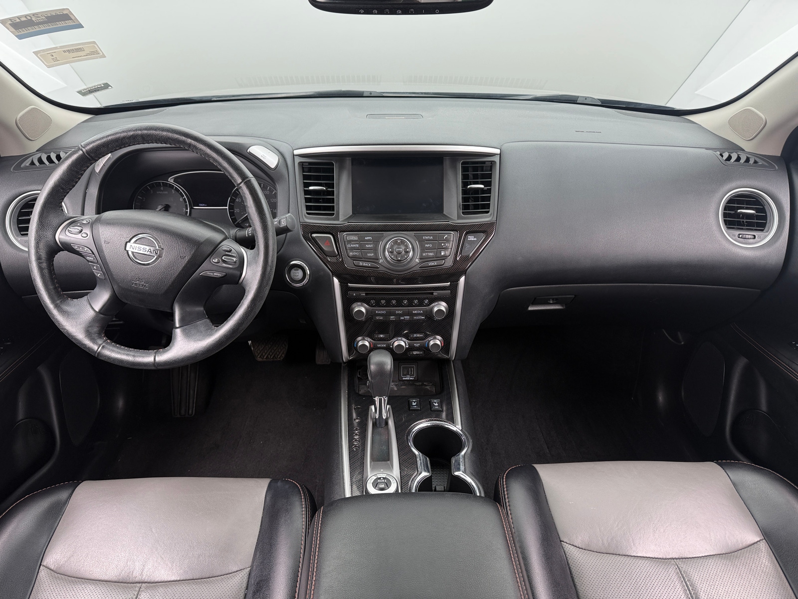 Thumbnail: 2020 Nissan Pathfinder - 2