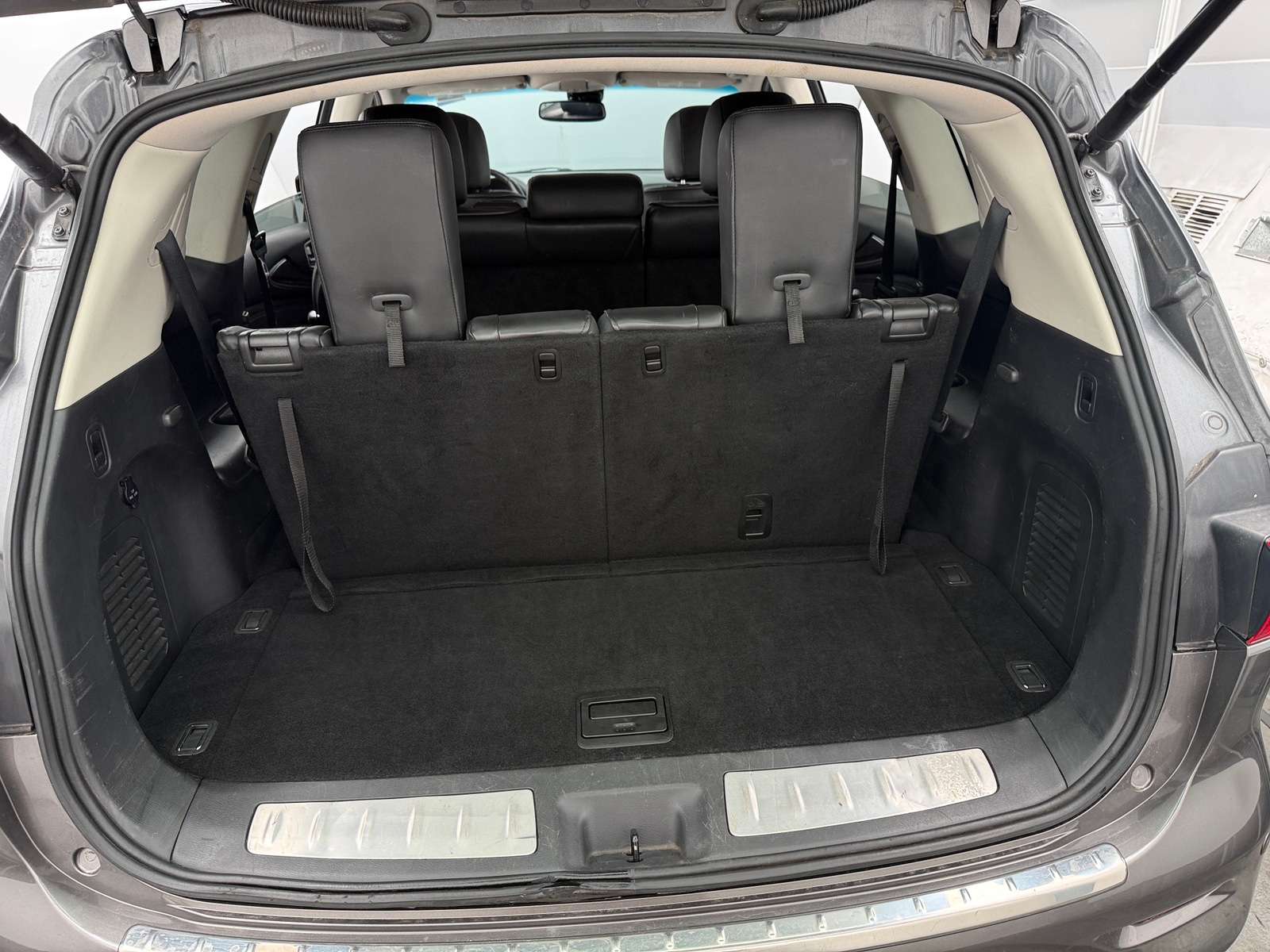 Thumbnail: 2015 INFINITI QX60 - 6