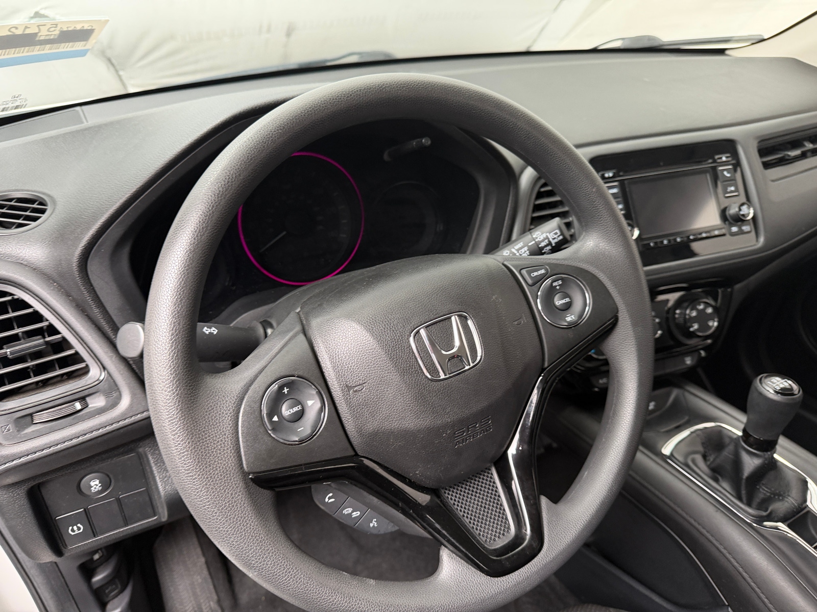 Thumbnail: 2017 Honda HR-V - 5
