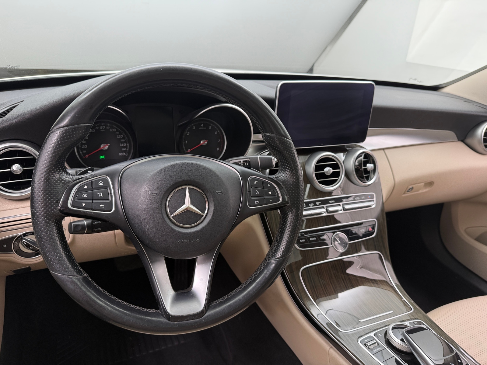 Thumbnail: 2016 Mercedes-Benz C-Class - 5