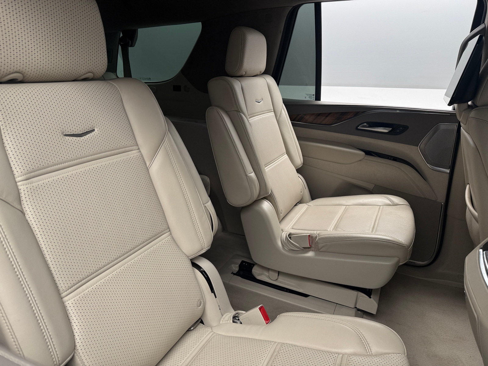 Thumbnail: 2021 Cadillac Escalade - 5