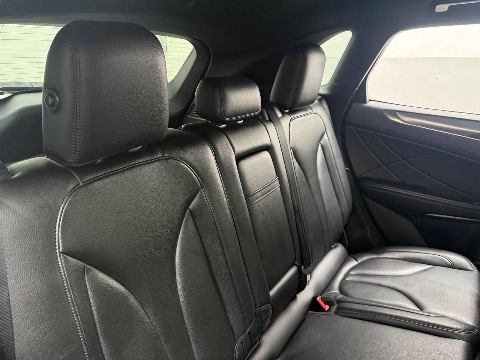 Thumbnail: 2017 Lincoln MKC - 5