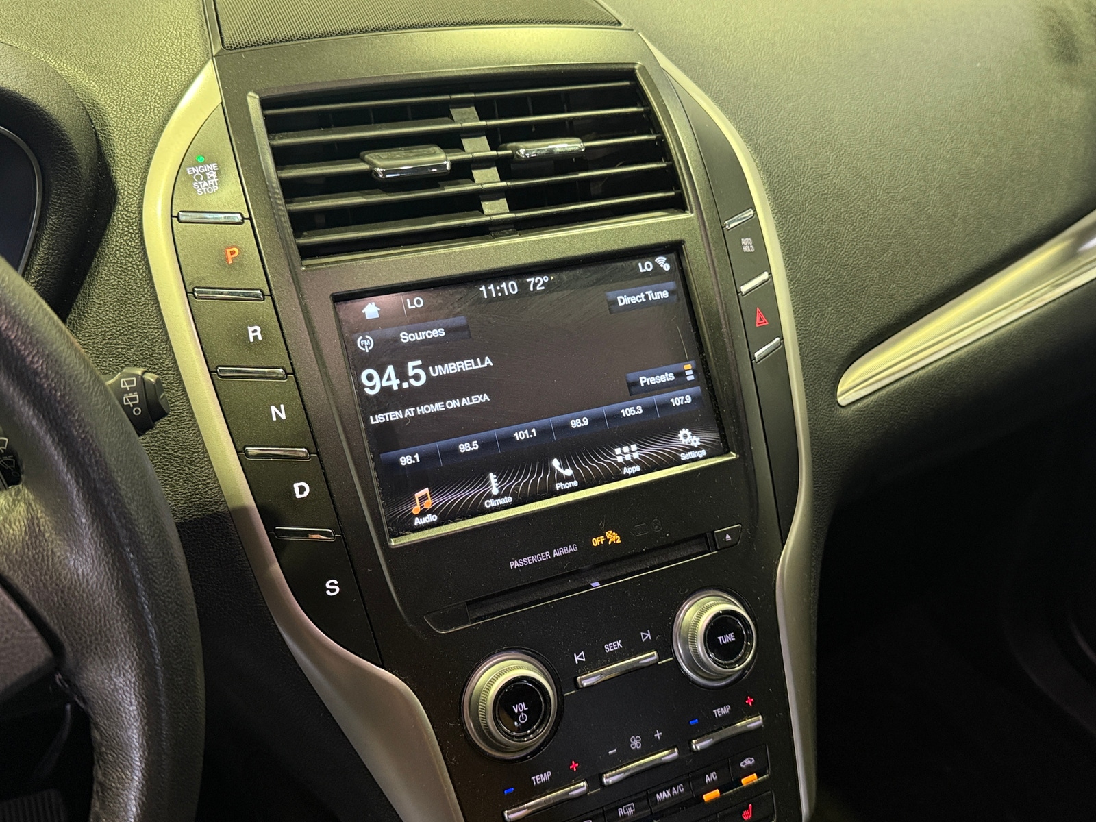Thumbnail: 2017 Lincoln MKC - 3