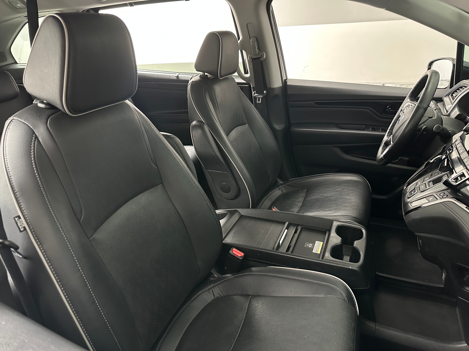 Thumbnail: 2022 Honda Odyssey - 2