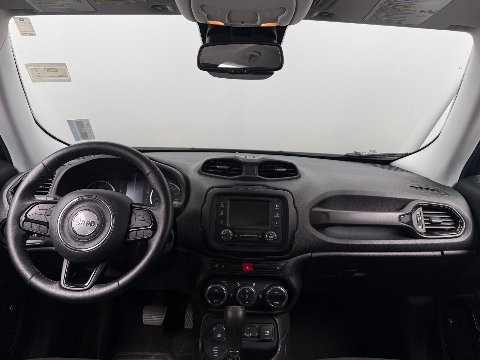 Thumbnail: 2016 Jeep Renegade - 3
